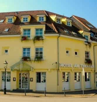 שווצינגן Hotel Am Theater מראה חיצוני תמונה